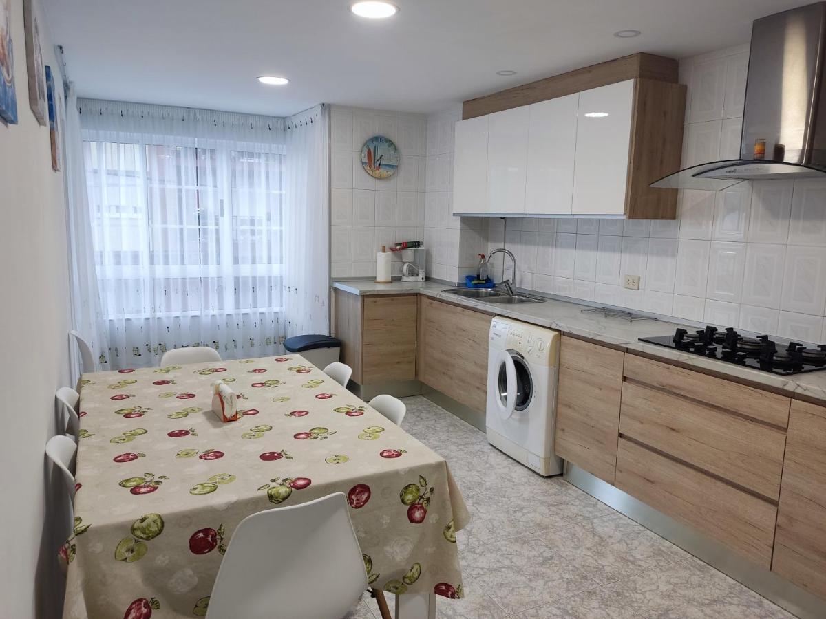 De Apartamentos Pampin Ponte Do Porto A Coruña Dış mekan fotoğraf